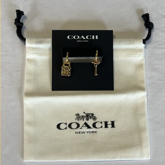 Coach Quilted Padlock Key Mismatch Earrings NWT - Picture 4 of 6